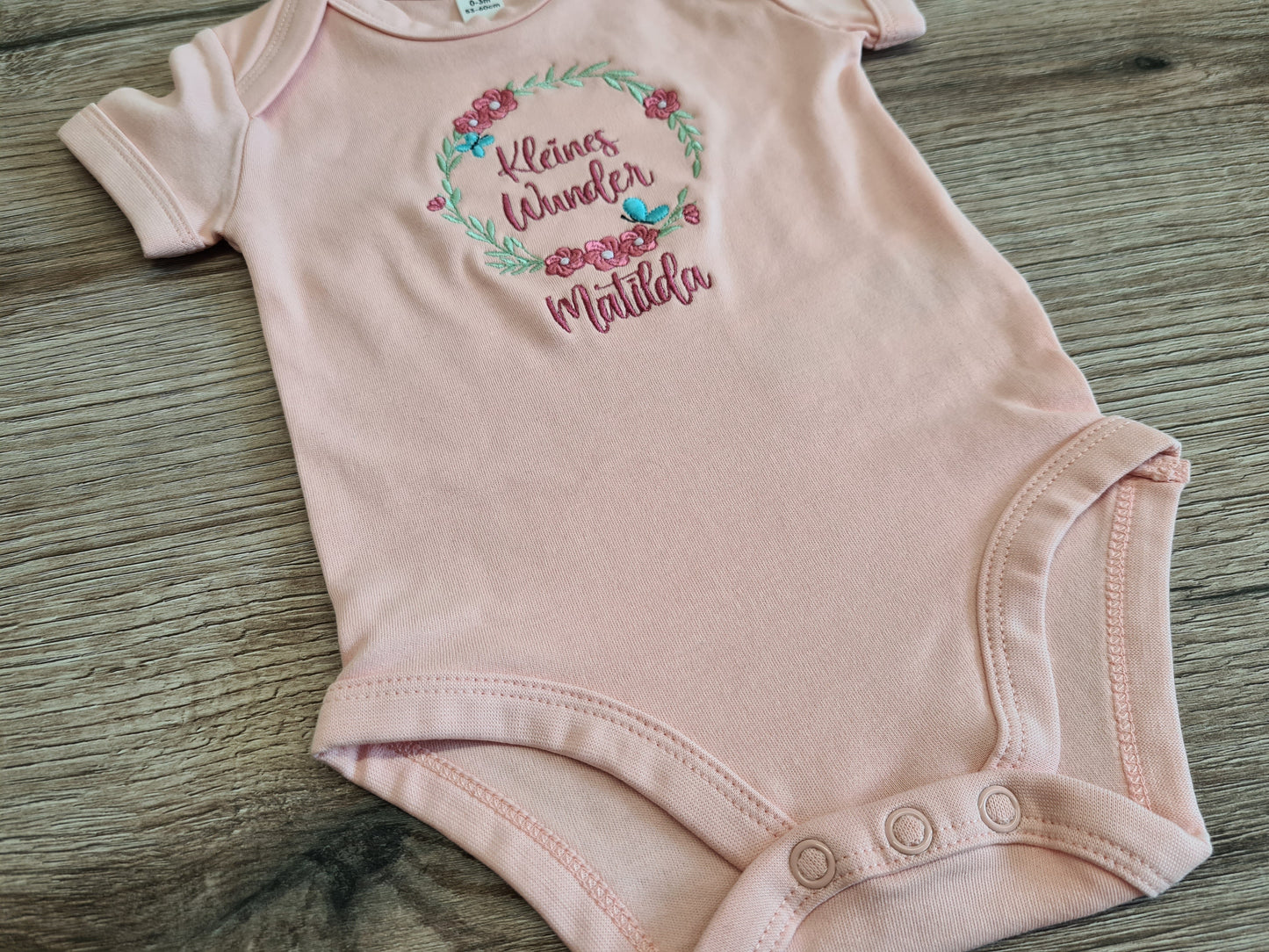 Babybody Langarm Mädchen Blumenkranz Schmetterling