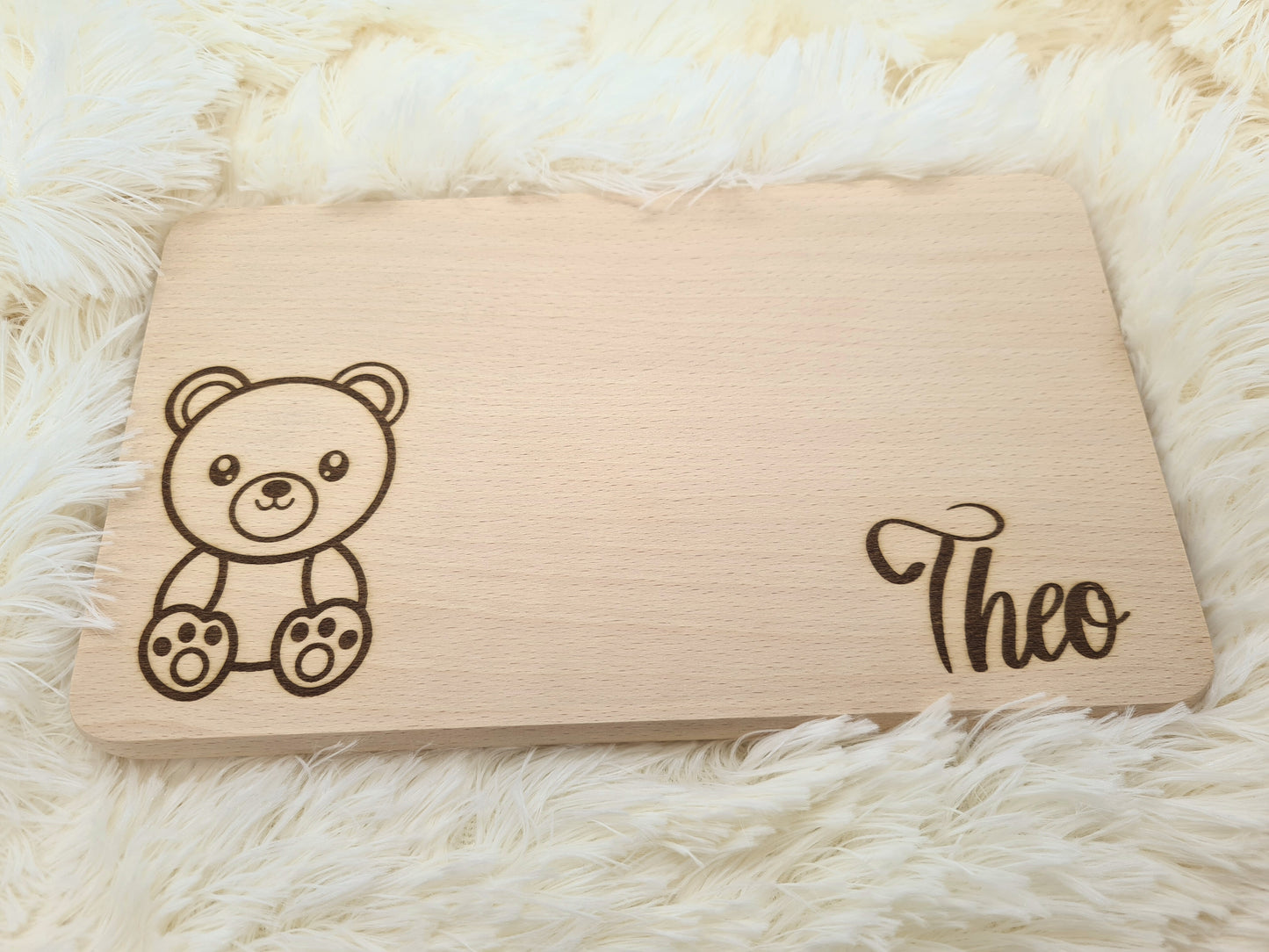 Frühstücksbrett Bär mit Name, Geschenk Kinder, Baby, Brettchen, Brotzeit, Schneidebrett