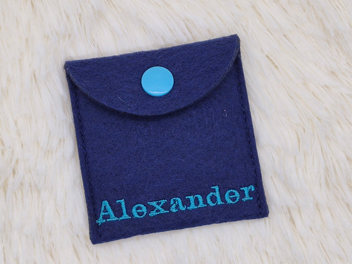 Rosenkranztasche Filz - Motiv und Name - Kreuz, Fische, Punkte